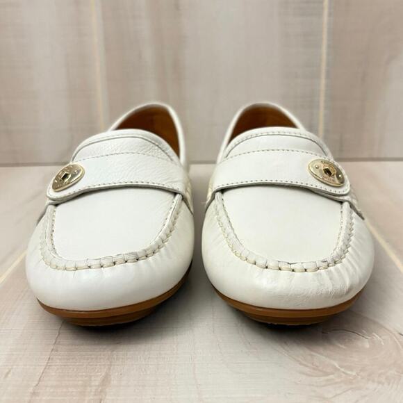 Antonio Melani White Leather Loafers Women’s Size 8M Classic Chic Slip-on Comfy - Picture 2 of 12